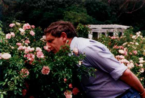 09_robert_sniff.pct