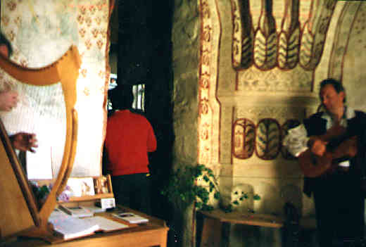 tilsacri.jpg